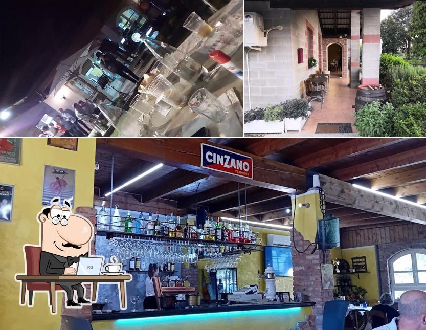 Dai un'occhiata agli interni di Ristobar la casetta