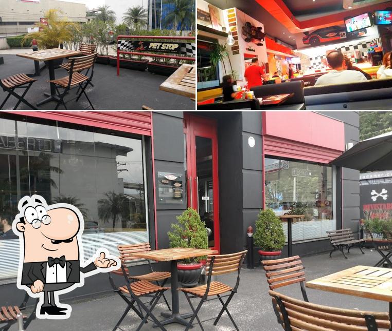 Veja imagens do interior do Traditional Garage Burger - Parque da Mooca