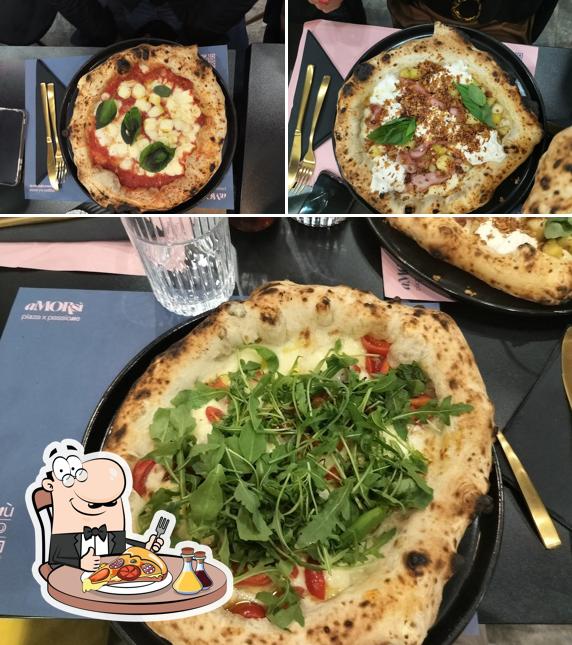 Scegli tra le svariate varianti di pizza