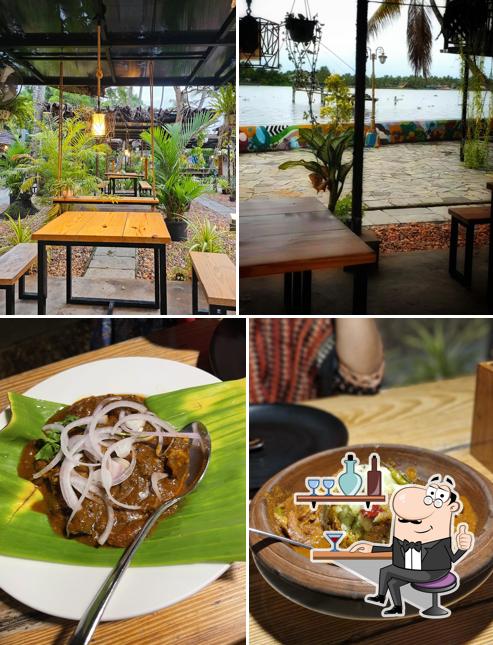 Check out how Cafe UUTOPIA looks inside