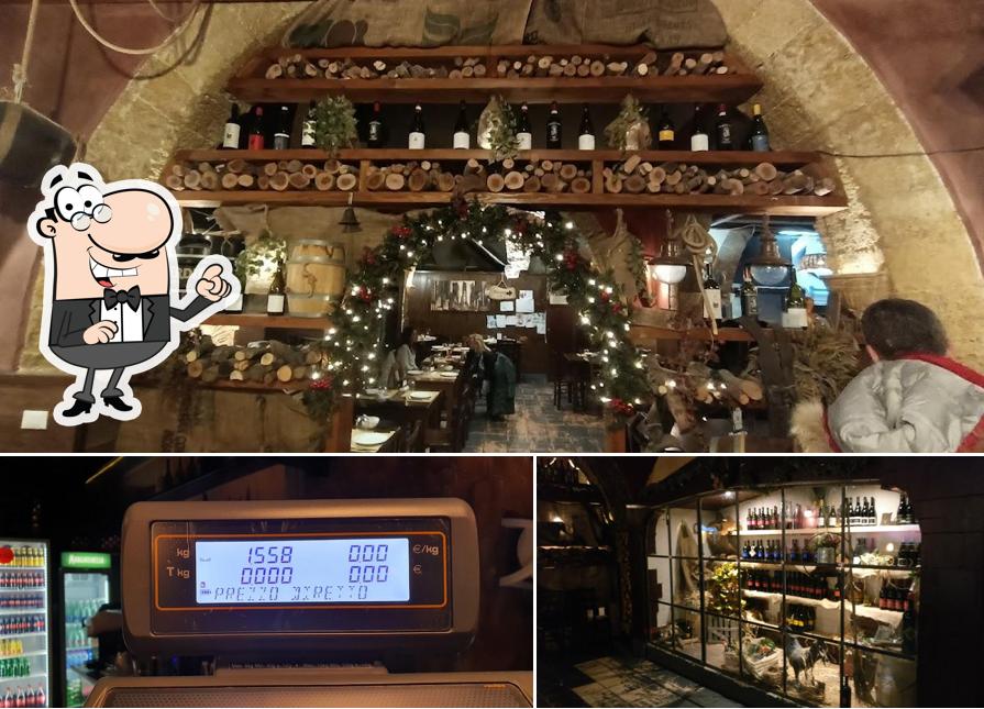 Siediti a un tavolo di La Braceria