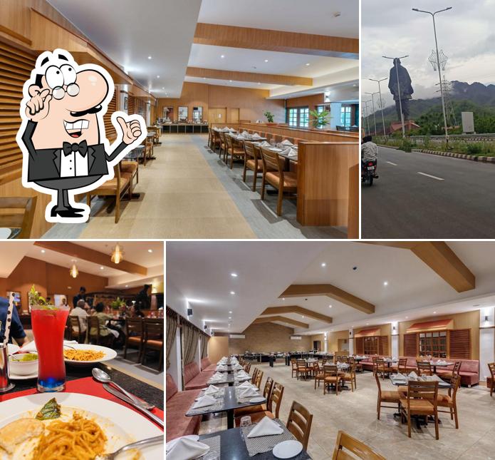 Check out how Zarwani Flavours looks inside