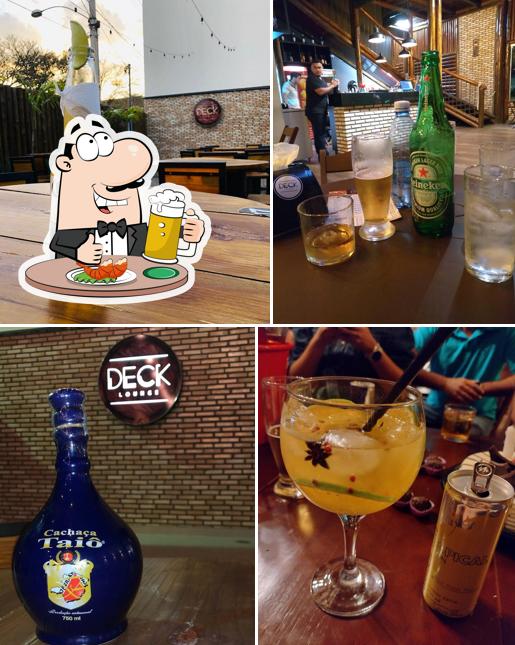 Deck Lounge