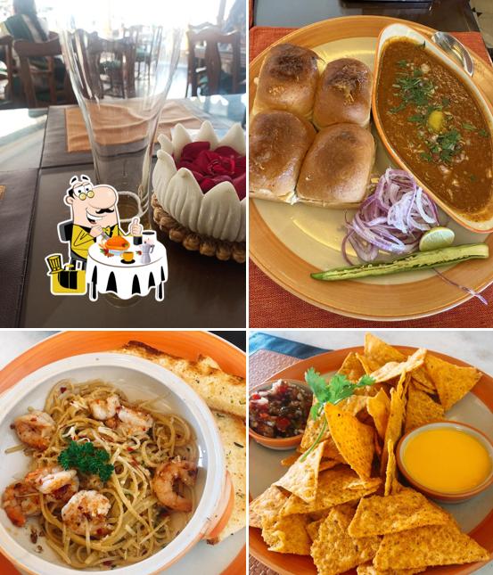 Meals at Palki Khana