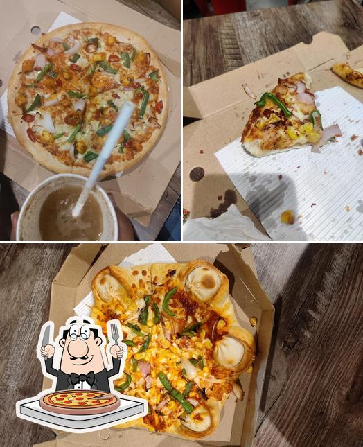 Pick pizza at Pizza Hut Ramamurthy Nagar, Bangalore