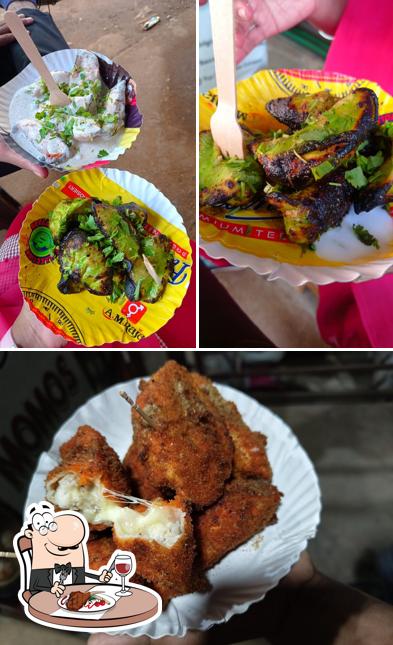 Try out meat dishes at Mommy's Momos