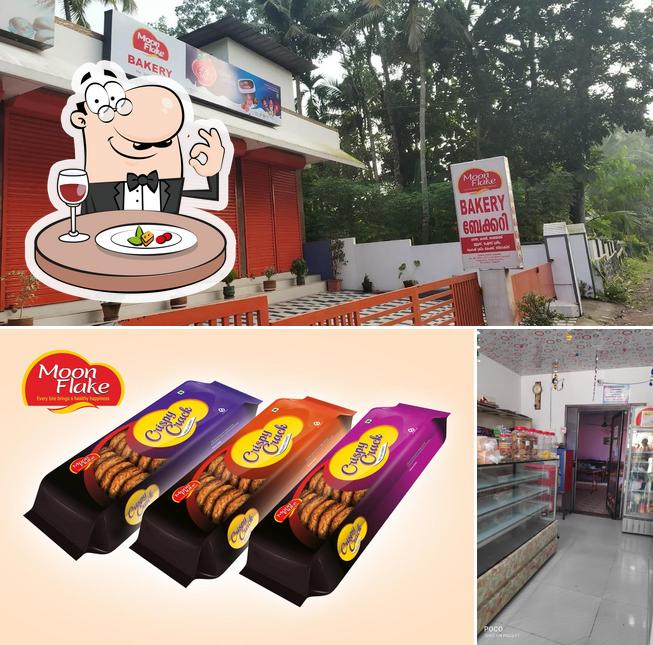 Moon Flake Bakery & Restaurant, Ayamkudy