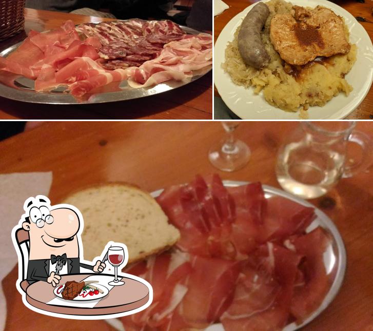 Scegli i piatti di carne a Osmica Smihelj