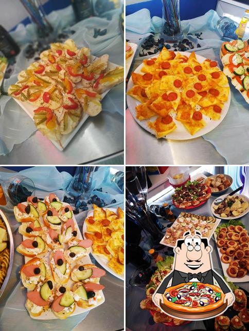 Scegli tra le svariate varianti di pizza