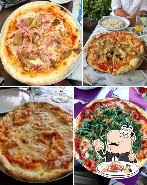 A Nilus Bar, puoi prenderti una bella pizza
