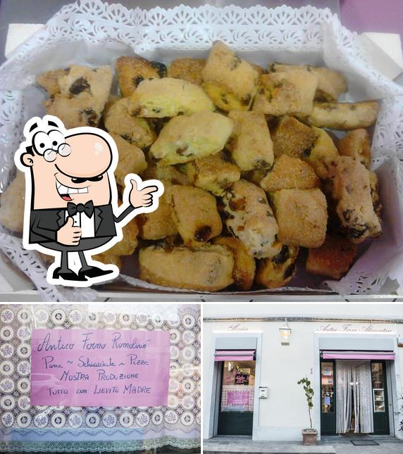 Guarda la foto di Antico Forno Romolino