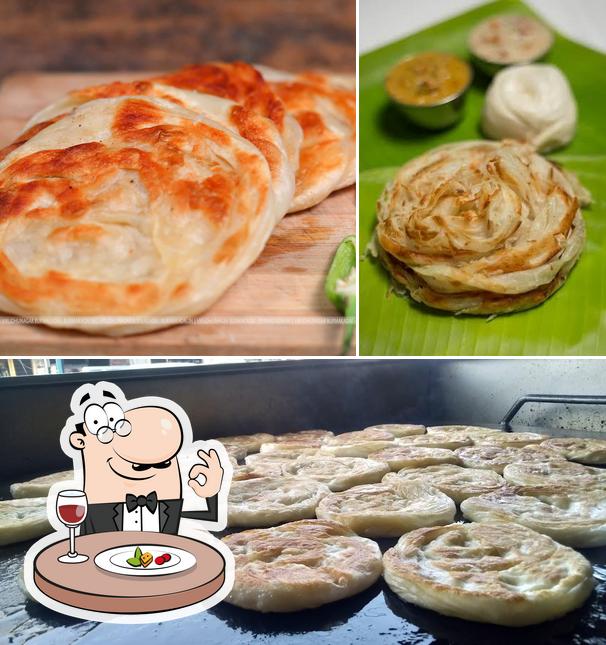 Food at Sri Pon Murugan Parotta Stall
