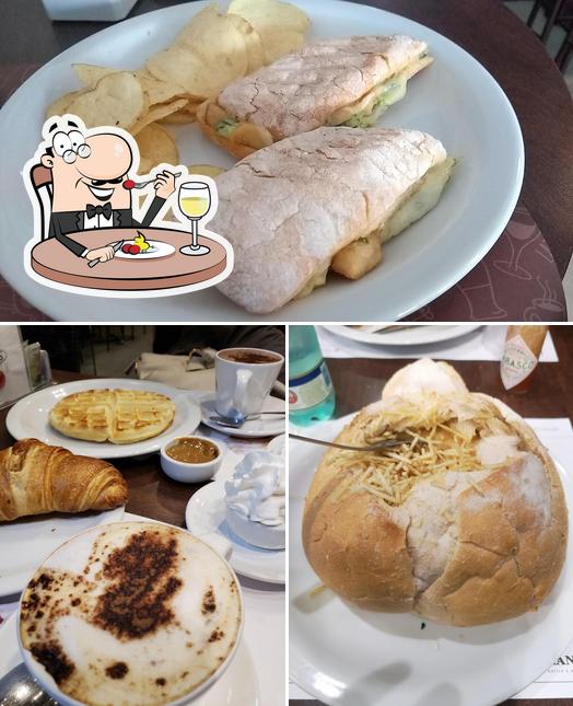 Comida em Fran's Café