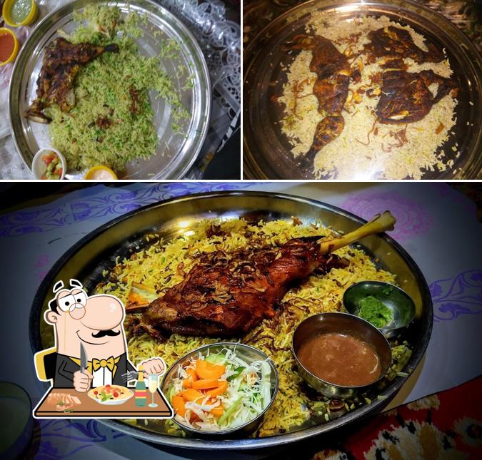 Food at Mandhi Dhahabi - Mandhi Restaurant
