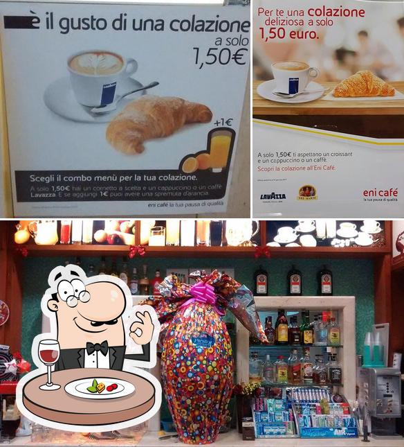 Cibo al Stazione di Servizio Eni