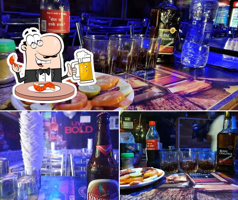 Brownie Drinking Lounge