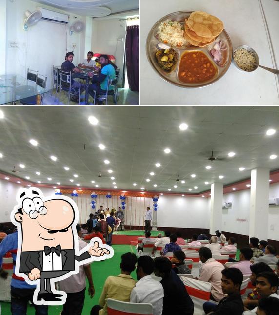 D.P Restaurant Gola bazar Mainpuri is distinguished by interior and burger