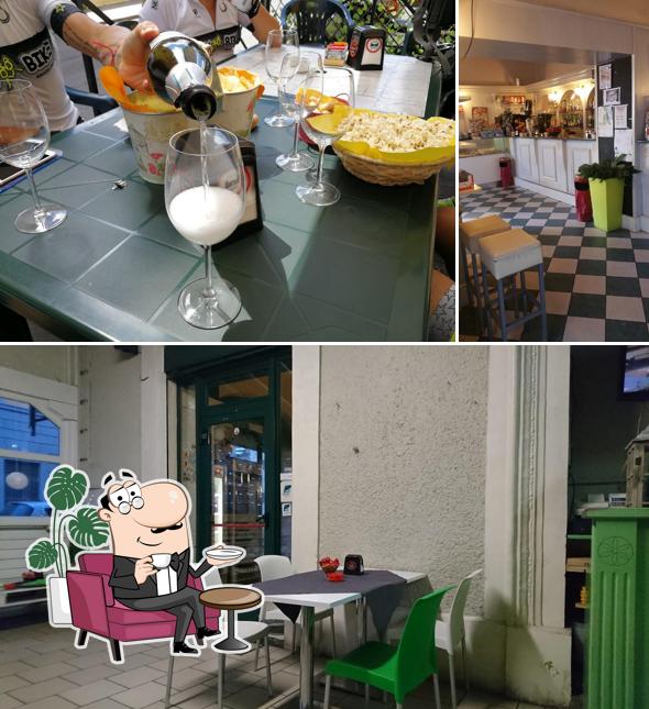 Dai un'occhiata agli interni di Caffè Frignano 2.0