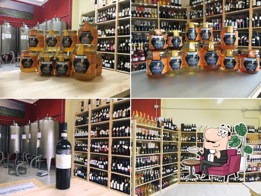 Gli interni di Enoteca Sfizi e Vini a Latiano