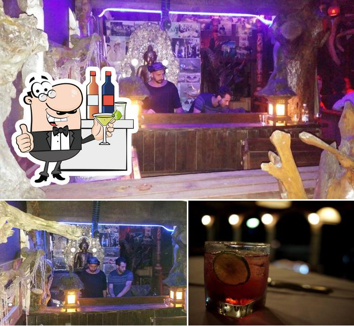 La immagine della bancone da bar e birra di Waterloo, Don't Be Deceived
