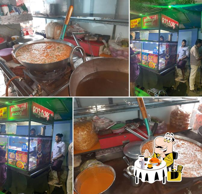 Food at Dilshadhinte Kalan Kada - Panipuri Alathur
