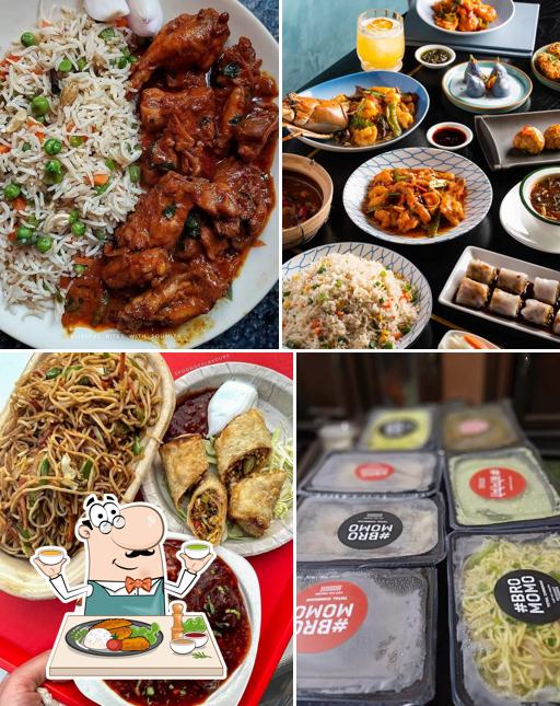Food at Oh! Village