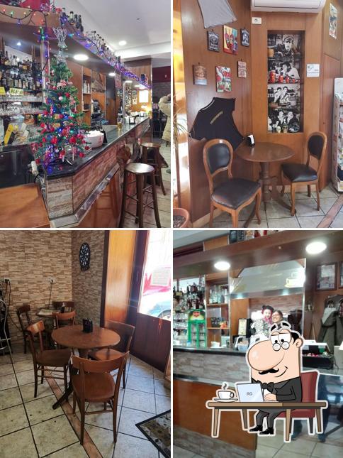 Dai un'occhiata agli interni di Bar Ramellini