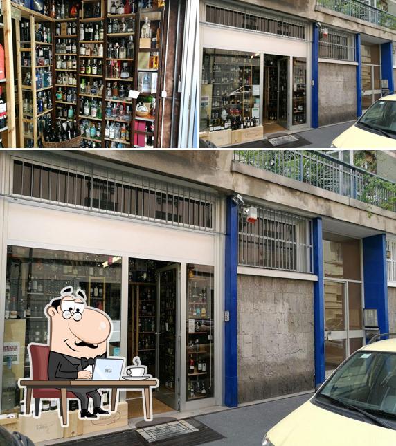 La immagine della interni e esterno di Enoteca Arnè