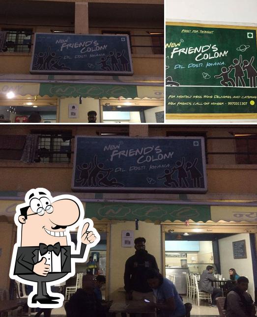 New Friends Colony resto