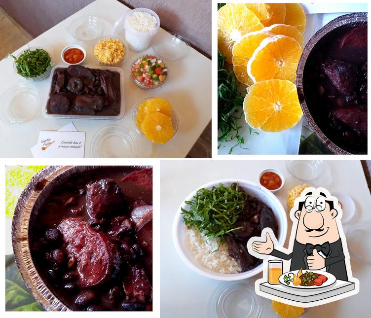 Comida em Restaurante Capitão Feijão