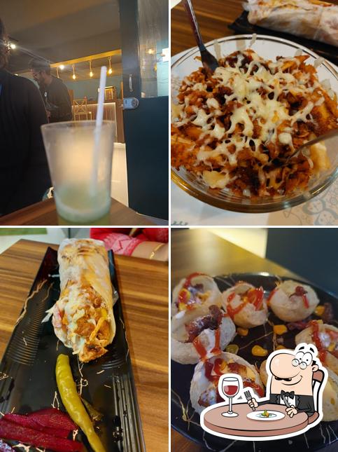 Food at Shawarma Ji Mysuru