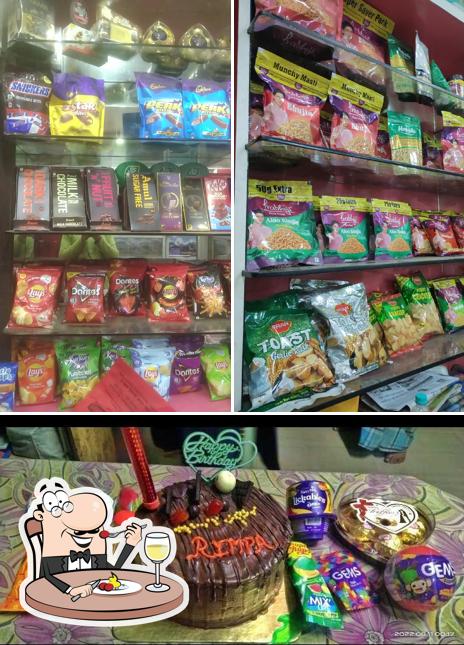 Food at MAA TARA SNACKS AND SWEETS