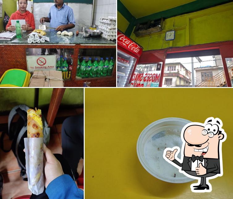 Here's an image of Moses Snack Bar