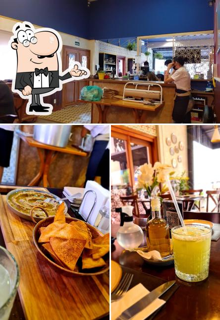 Veja imagens do interior do Mansur - Empório e Restaurante Árabe