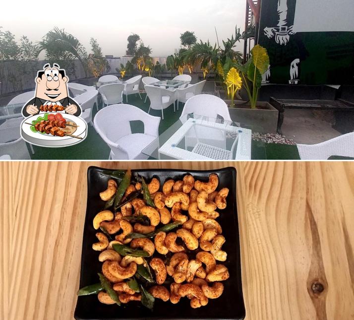 Food at Seasons Restaurant and Bar