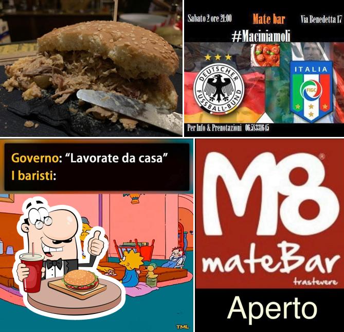 Prenditi un hamburger a Mate Bar