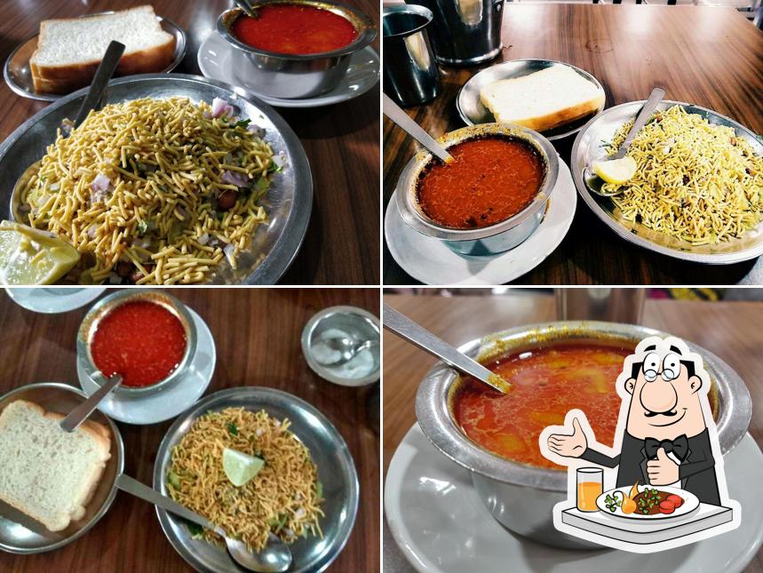 Meals at ShriKrishna Bhuvan