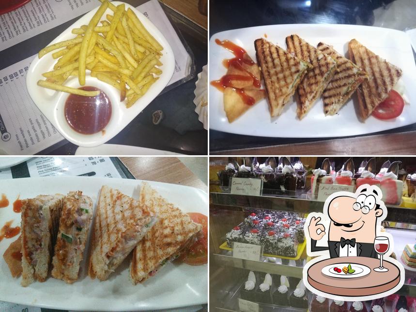 Food at VIJAYAN TEMPTATION