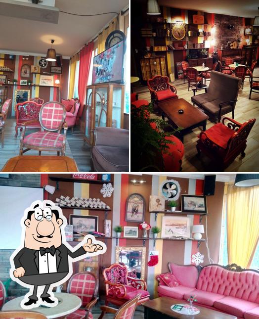 Gli interni di Caffe bar Sofa