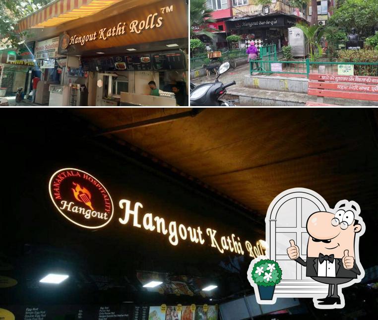 Enjoy the view at the outside area of Hangout Kathi Rolls