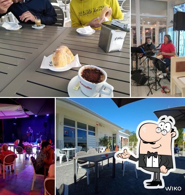 Siediti a un tavolo di L’Arca Ristorante Pizzeria - Bar&Pasticceria