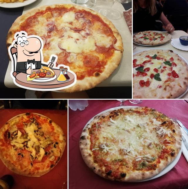 Ordina tra le svariate varianti di pizza