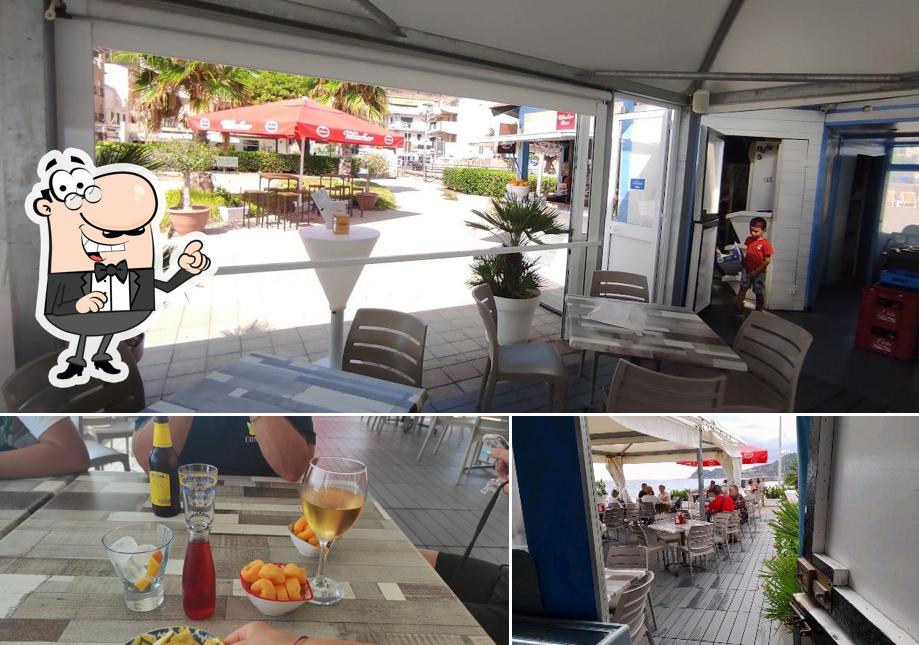Siediti a un tavolo di Pizzeria Al Pizzico