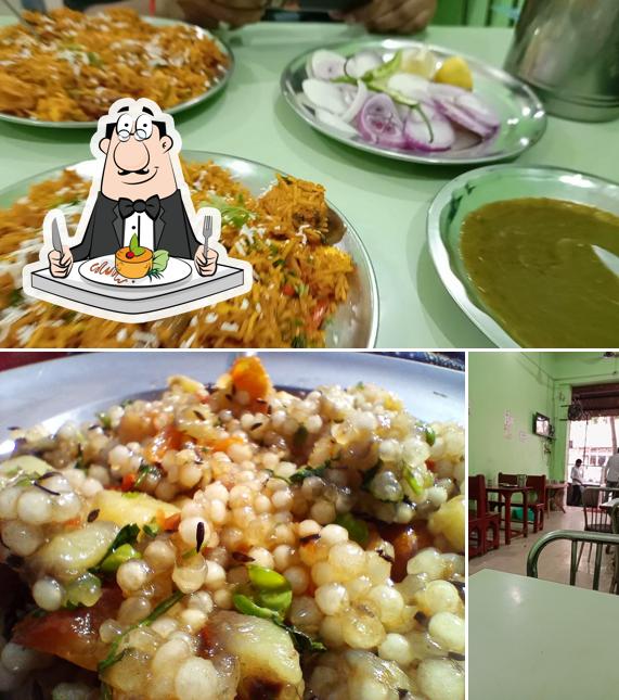 The picture of food and interior at New Delhi Bhojnalay