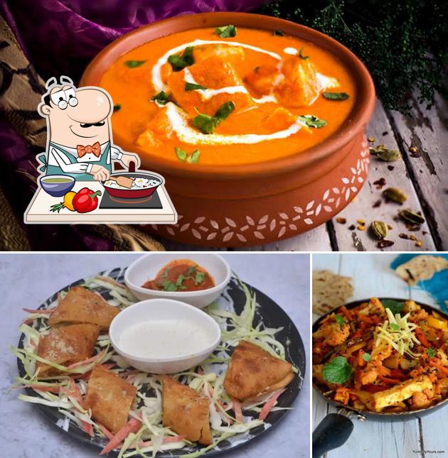 Paella at Ravenous cafe & Restaurant