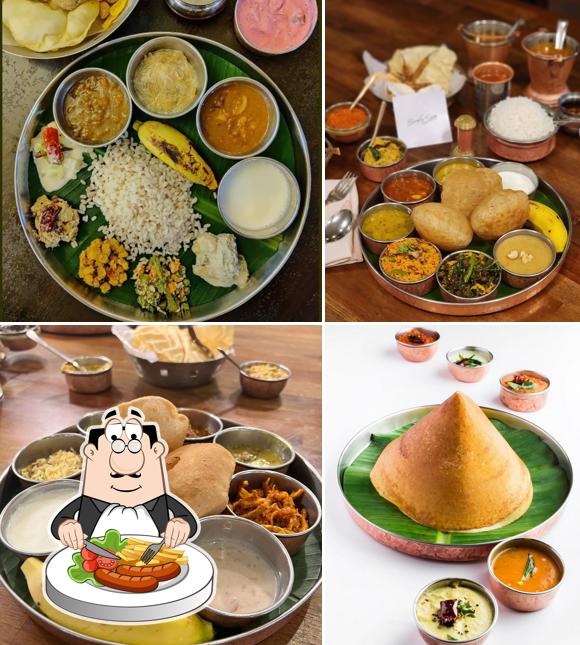 Food at Sri Ayodhya Udupi kitchen