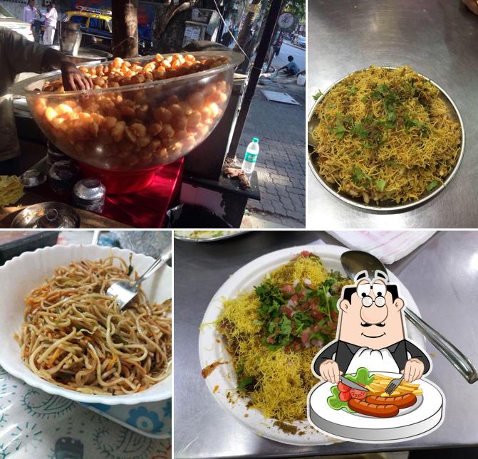 Food at Monsoon Chaat Corner
