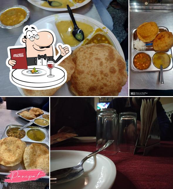 Meals at Chiman kachori wale