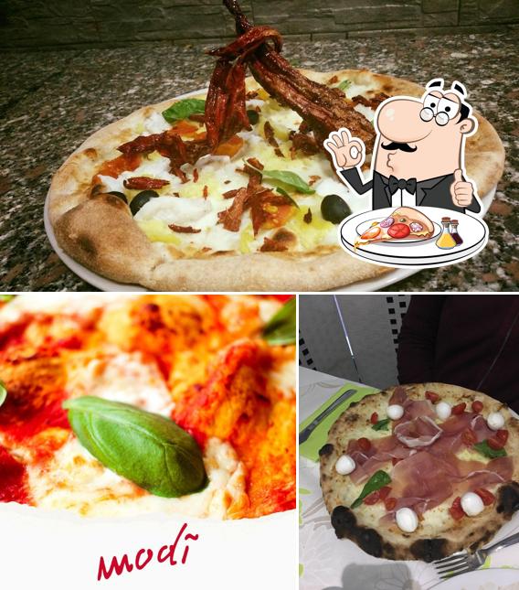 Ordina tra le molte varianti di pizza