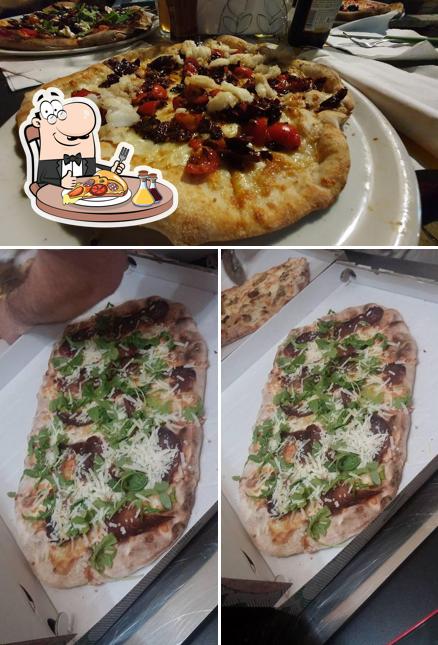 Ordina una pizza a Pizzeria "Il Porticato"